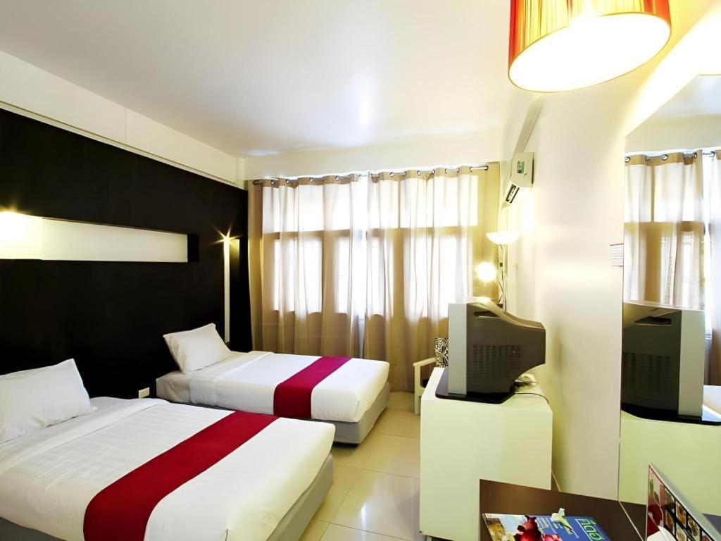 The Ratchathani Hotel Убонратчатхани Экстерьер фото