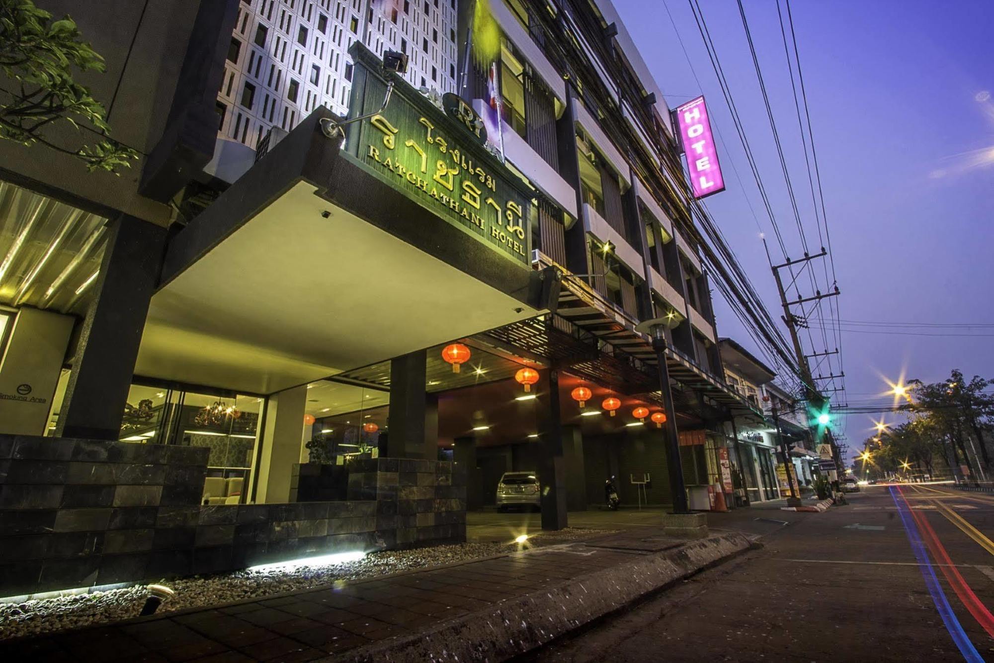 The Ratchathani Hotel Убонратчатхани Экстерьер фото